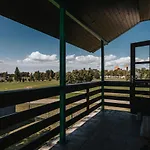 Staadioni Hotel *