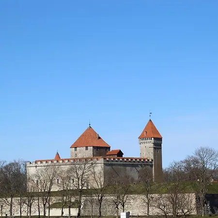 Hotel Staadioni Kuressaare